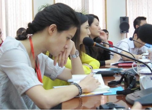 “网络巨头抢占社区团购，但供应商为啥不愿供货了？”