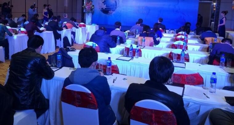 “2014年全国平均工资4.99万 网友感叹：拖后腿了”