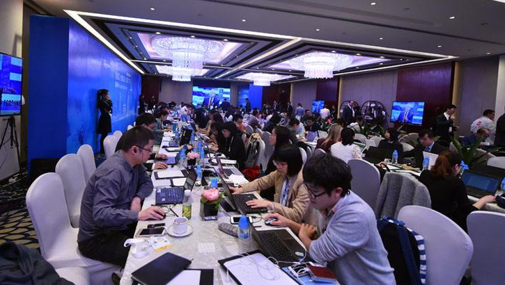 “买房不如买茅台？有人买了8箱，两年赚了200万”