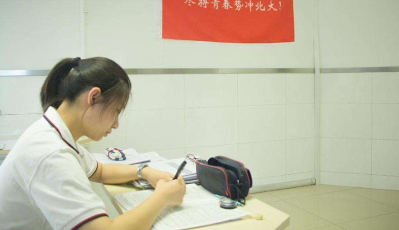 “一位基层干部的呐喊：土地确权，中国农村的新痛！”