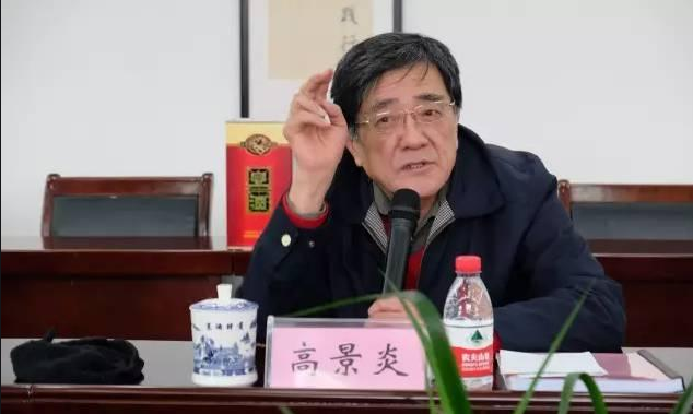 “网络巨头抢占社区团购，但供应商为啥不愿供货了？”
